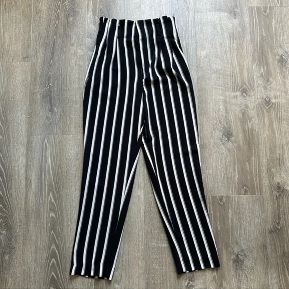 H&M striped High Rise business pants Size 2 - Picture 1 of 5